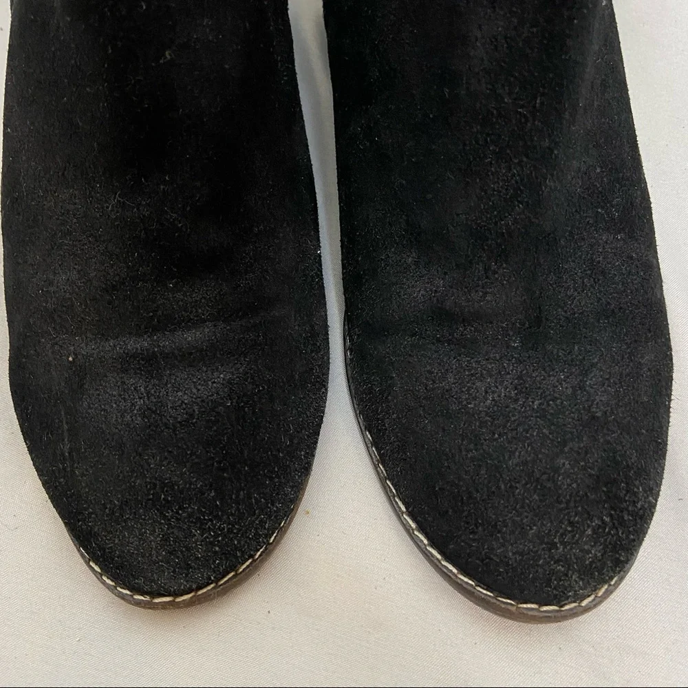 DV Dolce Vita Suede Booties 9.5
